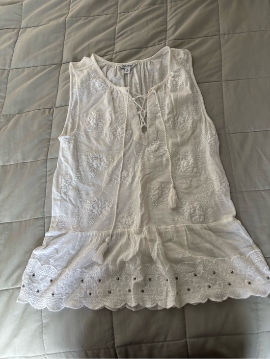 Lucky Brand Tops - Lucky Brand White Embroidered Tie-Front Sleeveless Top